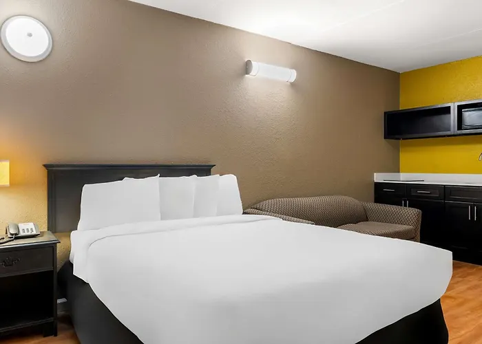 Hotel Signature